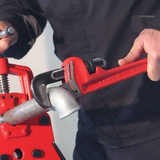 آچار شلاقی ایران پتک -مدل امریکایی سایز 14 2